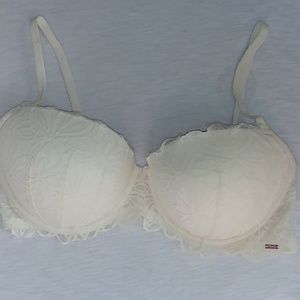 Pink Victoria's secret bra